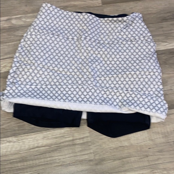 💛 White and Black Mini Pencil Skirt for Casual Wear - Picture 3 of 3